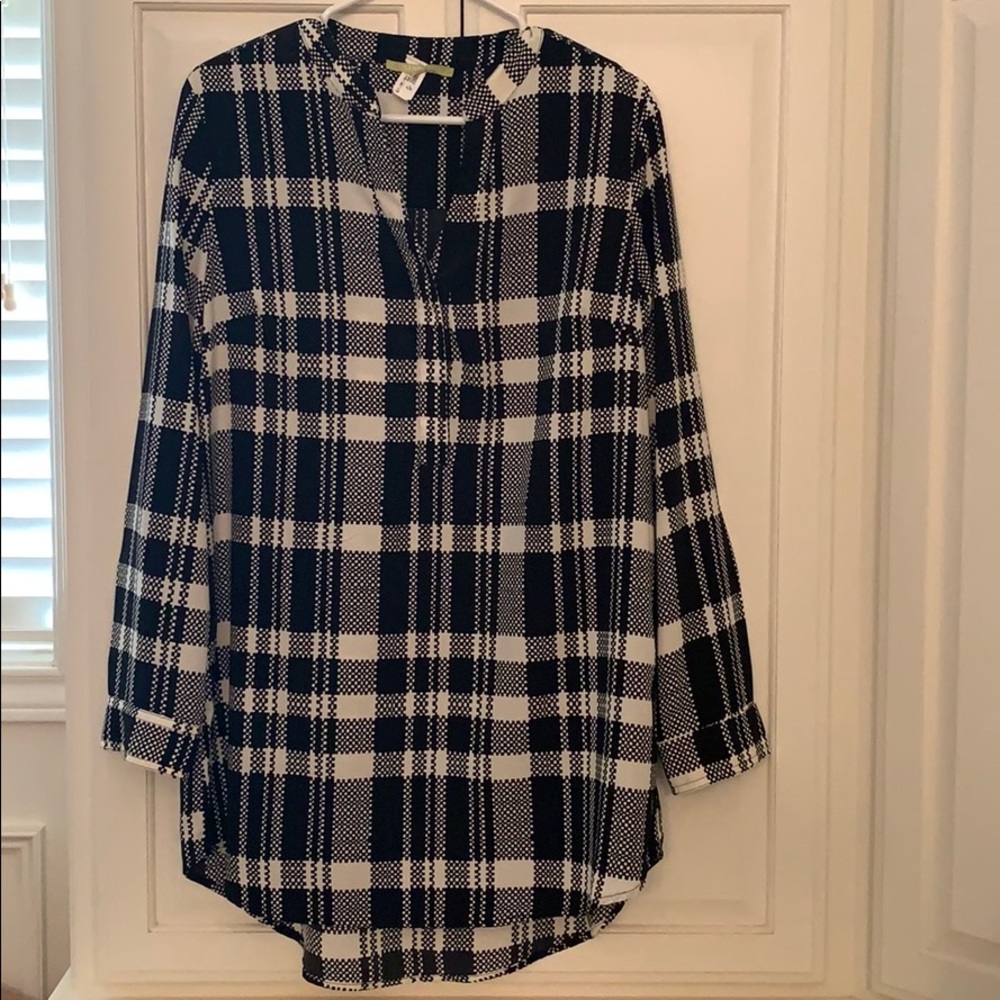 Gianni Bini Black and White Plaid Top/tunic